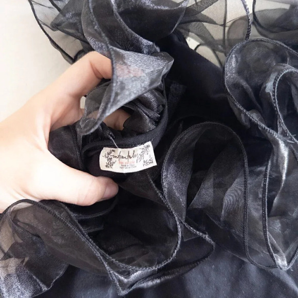 NEW Intimately Free People Ruffle Haute Wired Black Bodysuit Size XS - Picture 5 of 6
